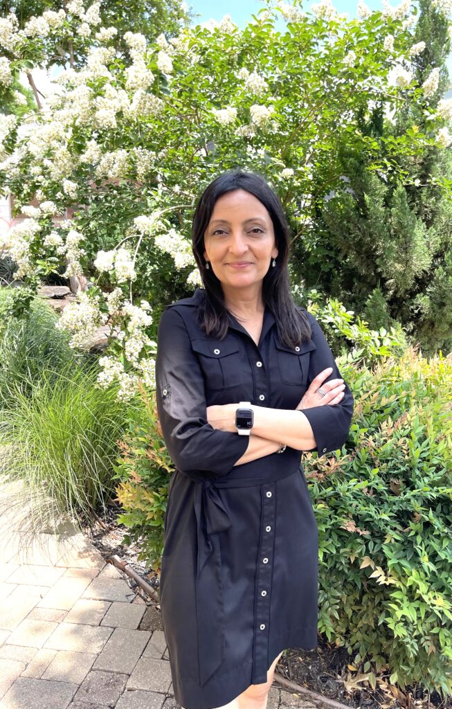 Photo of S Mori, a functional medicine dietitian specializing in gut and metabolic health